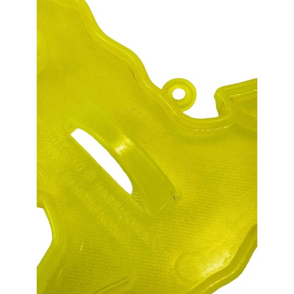 Easter Amscan Vintage Imprint 3.25” Cookie Cutter Yellow Transparent With Handle - Picture 2 of 7
